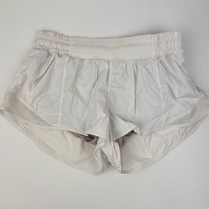 Lululemon Hotty Hot Shorts White Sz 8